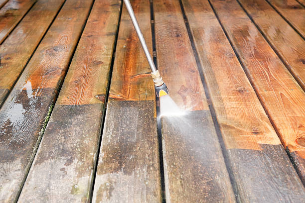 Best Fence Cleaning  in Kingsburg, CA